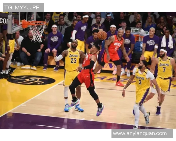 西安篮球队快攻战术分析与得失经验总结